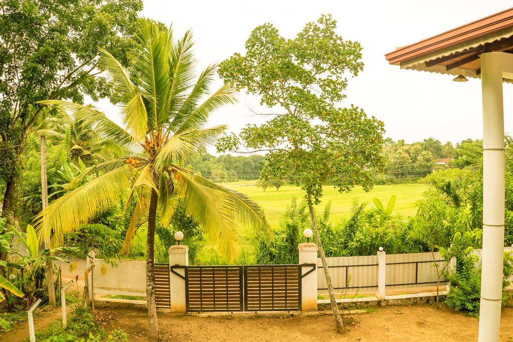 The Breeze Pinnawala Pinnawala  Exterior foto